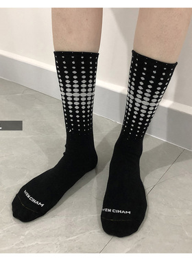 原创WEN CIHAM 20FW赛博朋克风渐变波点闪电棉质中筒袜子男女短袜