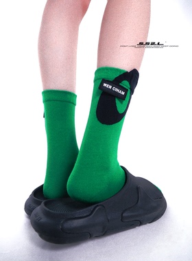 WENCIHAM 22秋冬绿色O型字母黑标机能风运动中筒袜子男女ins潮袜