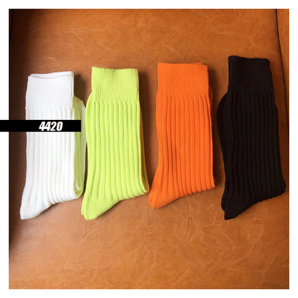 SS2L现货19aw秋冬款棉质粗针织橘色荧光运动中筒余文乐袜子男女