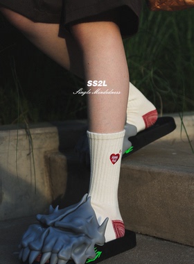 SS2L春夏爱心刺绣拼接白色棉质运动中筒短袜子男女ins潮堆堆袜