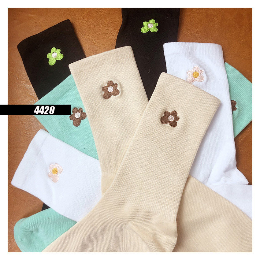 ss2l现货 可爱小花刺绣小清新 薄荷绿配色棉质短袜男女潮袜