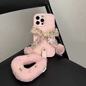 粉色小香花朵毛球蝴蝶结适用苹果16pro 15手机壳iphone13毛呢11小众秋冬12软7p8刺绣手腕链14pro保护套