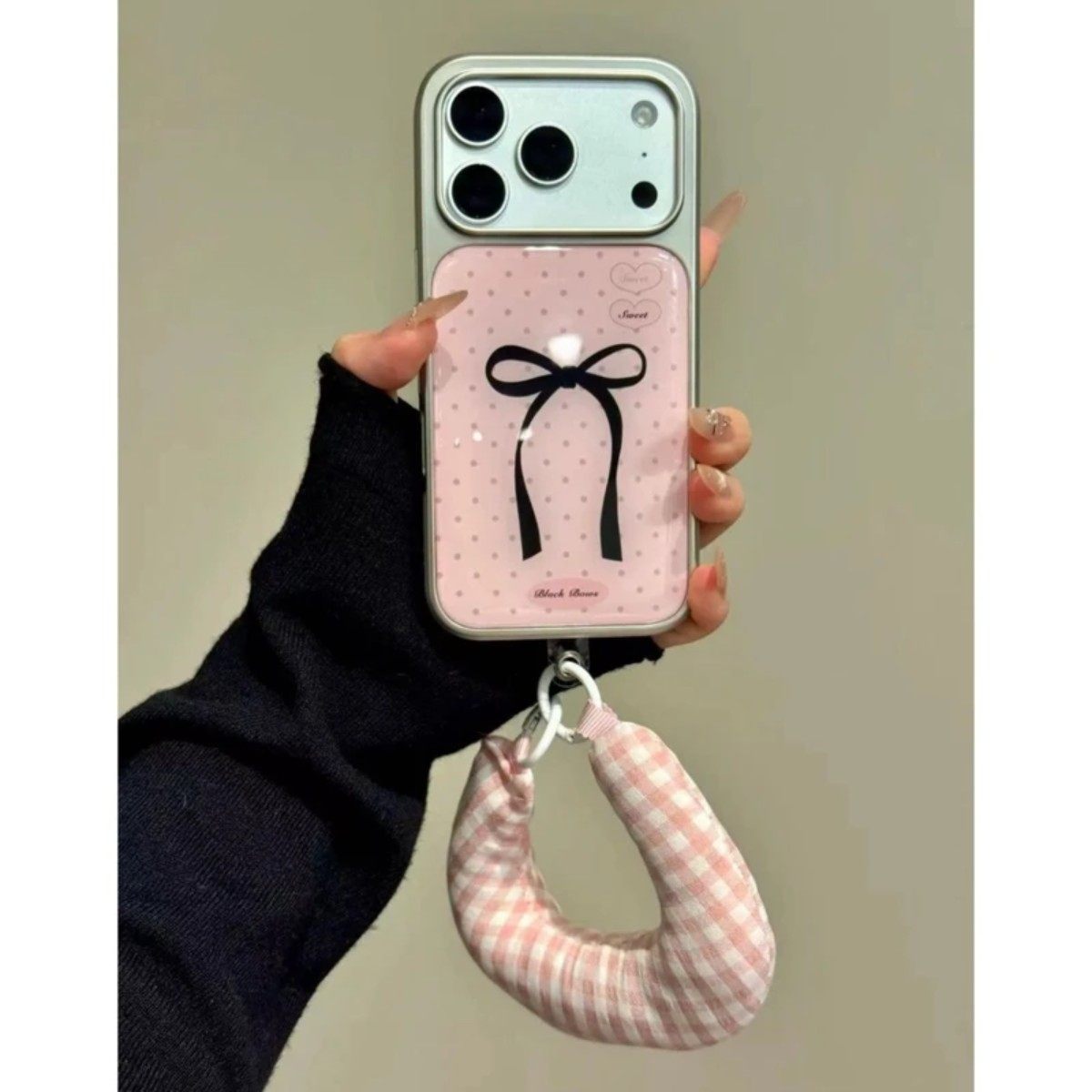 韩系ins小众粉色波点蝴蝶结适用苹果17手机壳iphone16promax新款15pro格纹腕带14防摔保护套13滴胶17,3C数码配件,手机保护套/壳,淘宝优惠券,粉丝福利购,淘宝优惠卷