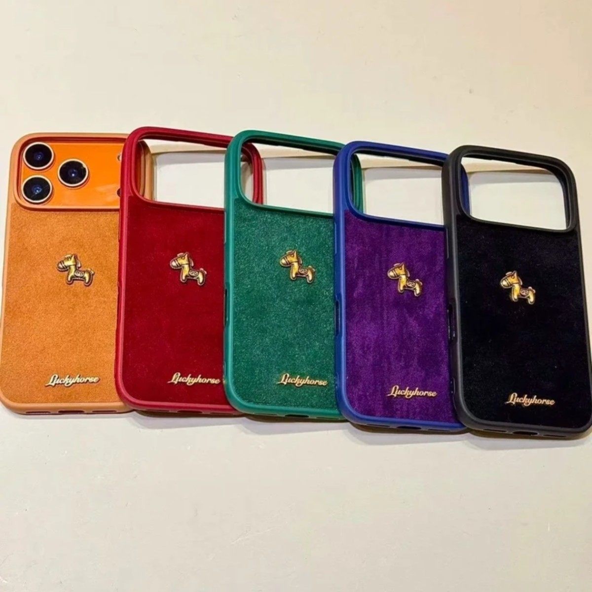 秋冬季纯色绒布新年立体小金马适用于iphone17promax苹果14手机壳15新款16pro女13情侣17pm防摔软壳,3C数码配件,手机保护套/壳,淘宝优惠券,粉丝福利购,淘宝优惠卷