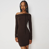 针织连衣裙子修身 法式 设计感斜肩露肩羊绒棉咖色长袖 显瘦气质短裙