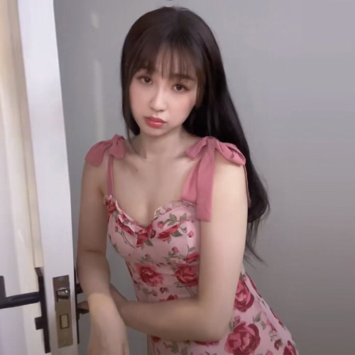 法式碎花荷叶边吊带裙小个子裙