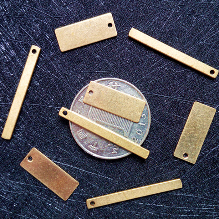 单边孔3*30/7*18mm原本色金属长条片 平面 diy纯黄铜材料首饰配件