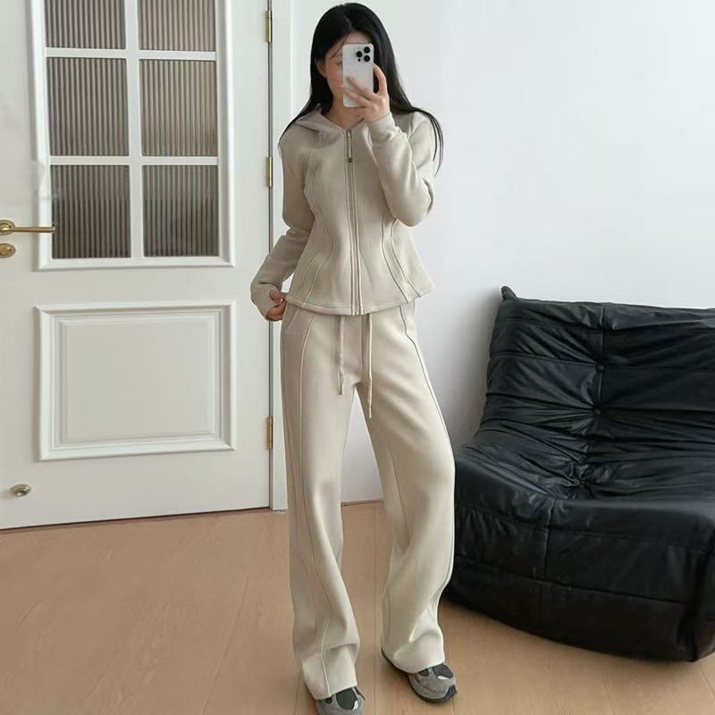 三代新款~  防风锁温修身显瘦慕斯绒长袖卫衣卫裤女运动套装