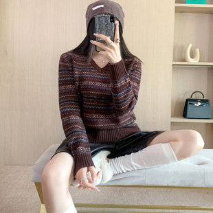 【小李不讲李呀】时尚百搭苏格兰织法V领费尔岛针织衫A25911