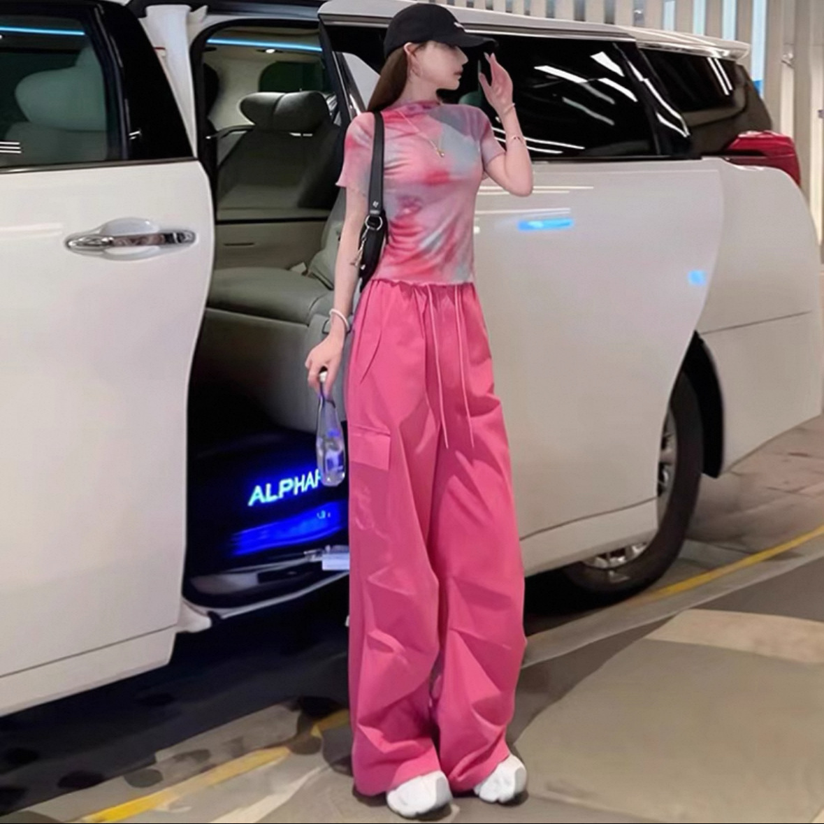 欧货休闲运动套装女夏季2025新款时尚洋气设计感扎染短袖两件套