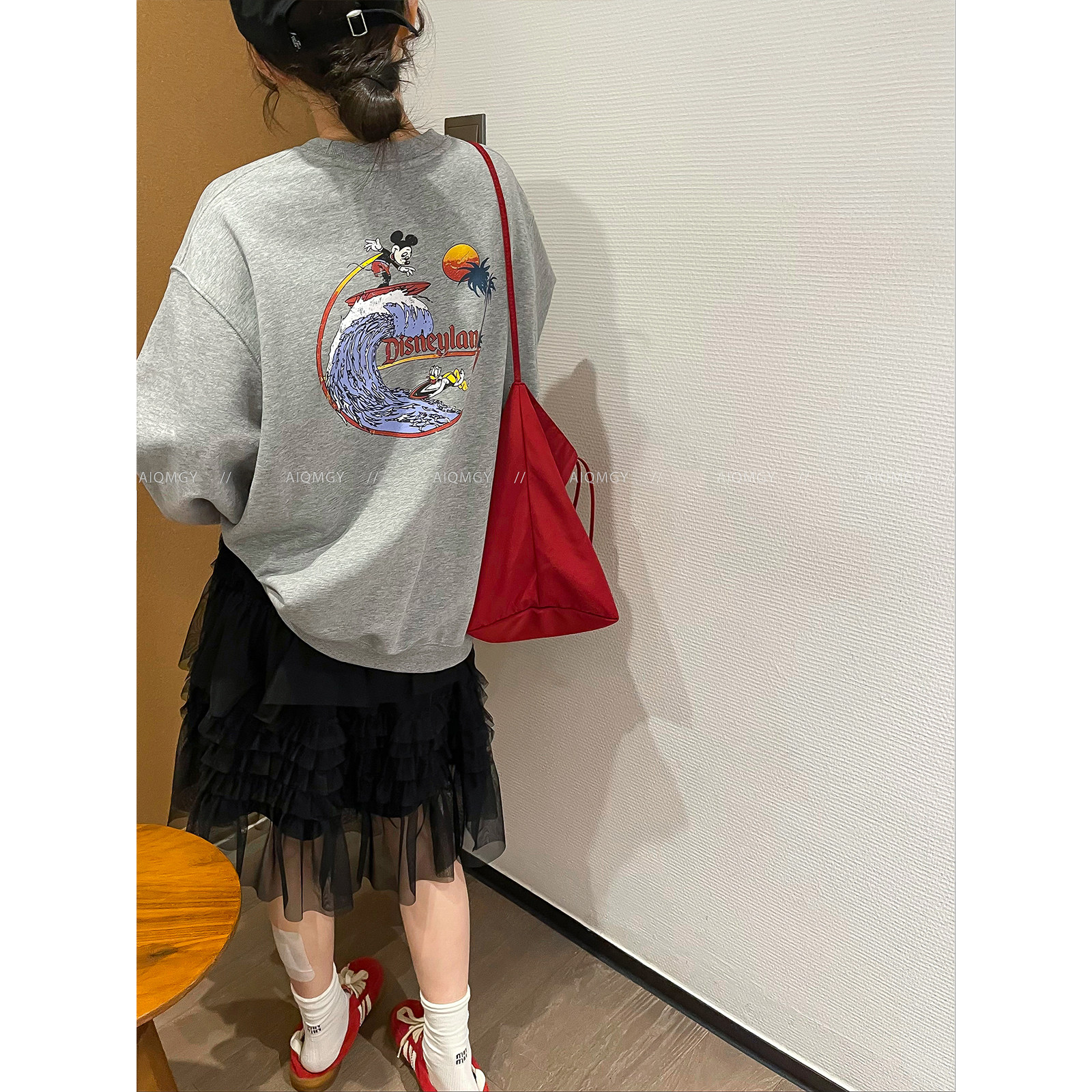 爱情魔鬼鱼 长袖圆领卡通印花套头卫衣女2026年春季新款宽松上衣