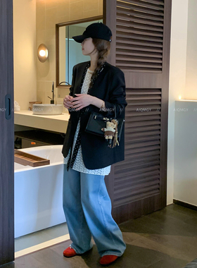 爱情魔鬼鱼 黑色高级感V领西装外套女2026年春季新款通勤西服上衣