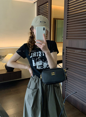 爱情魔鬼鱼 黑色圆领短袖字母印花T恤女2026夏季新款显瘦百搭上衣