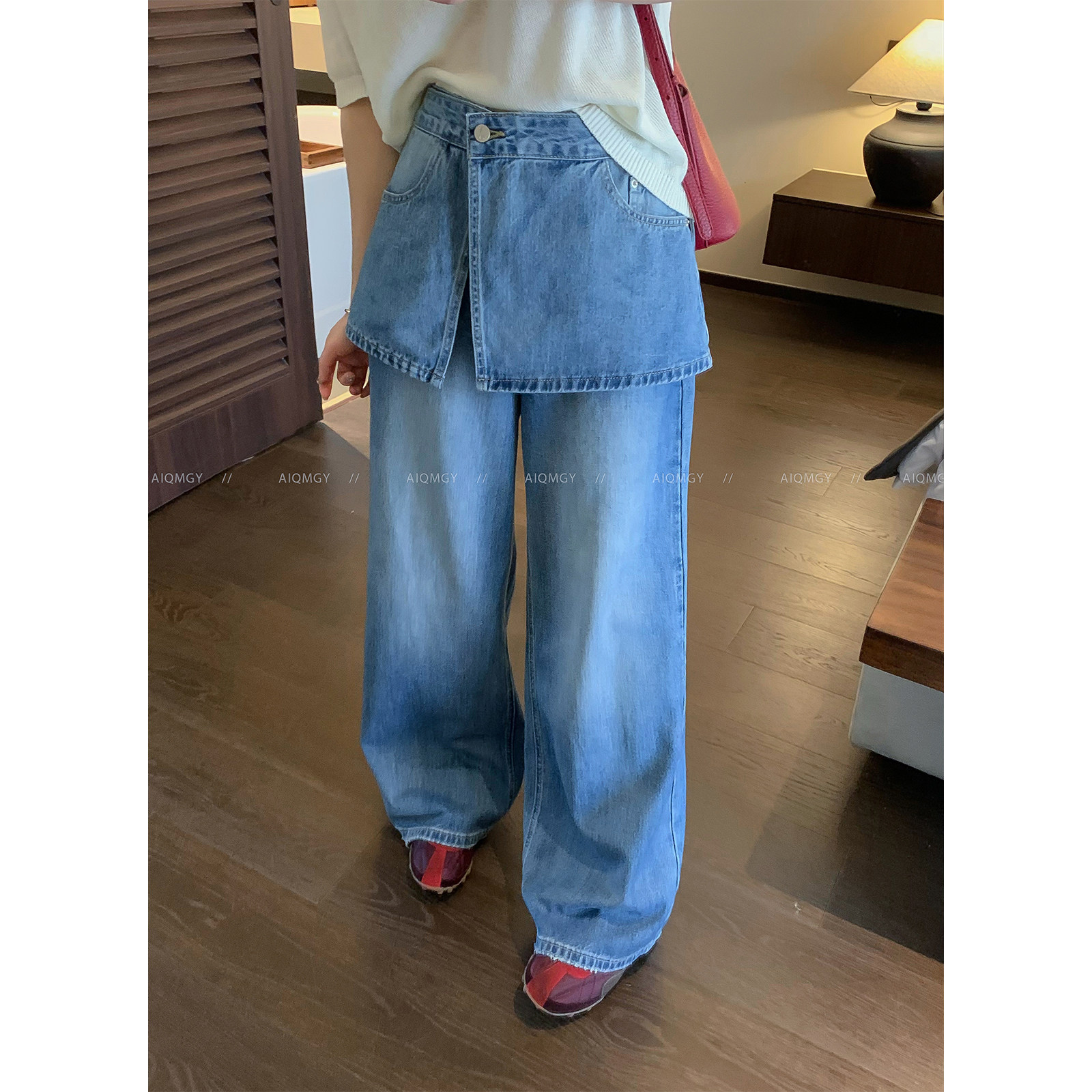 爱情魔鬼鱼 蓝色可拆卸屁帘牛仔裤女2026春季新款时尚阔腿拖地裤