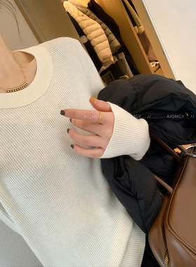 爱情魔鬼鱼 米白色圆领羊毛针织衫女2025冬季新款百搭打底衫上衣