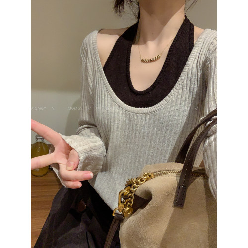 爱情魔鬼鱼撞色假两件挂脖针织衫