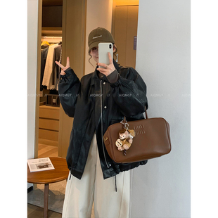 爱情魔鬼鱼 黑色翻领皮衣羽绒服女2025冬季新款时尚宽松显瘦外套