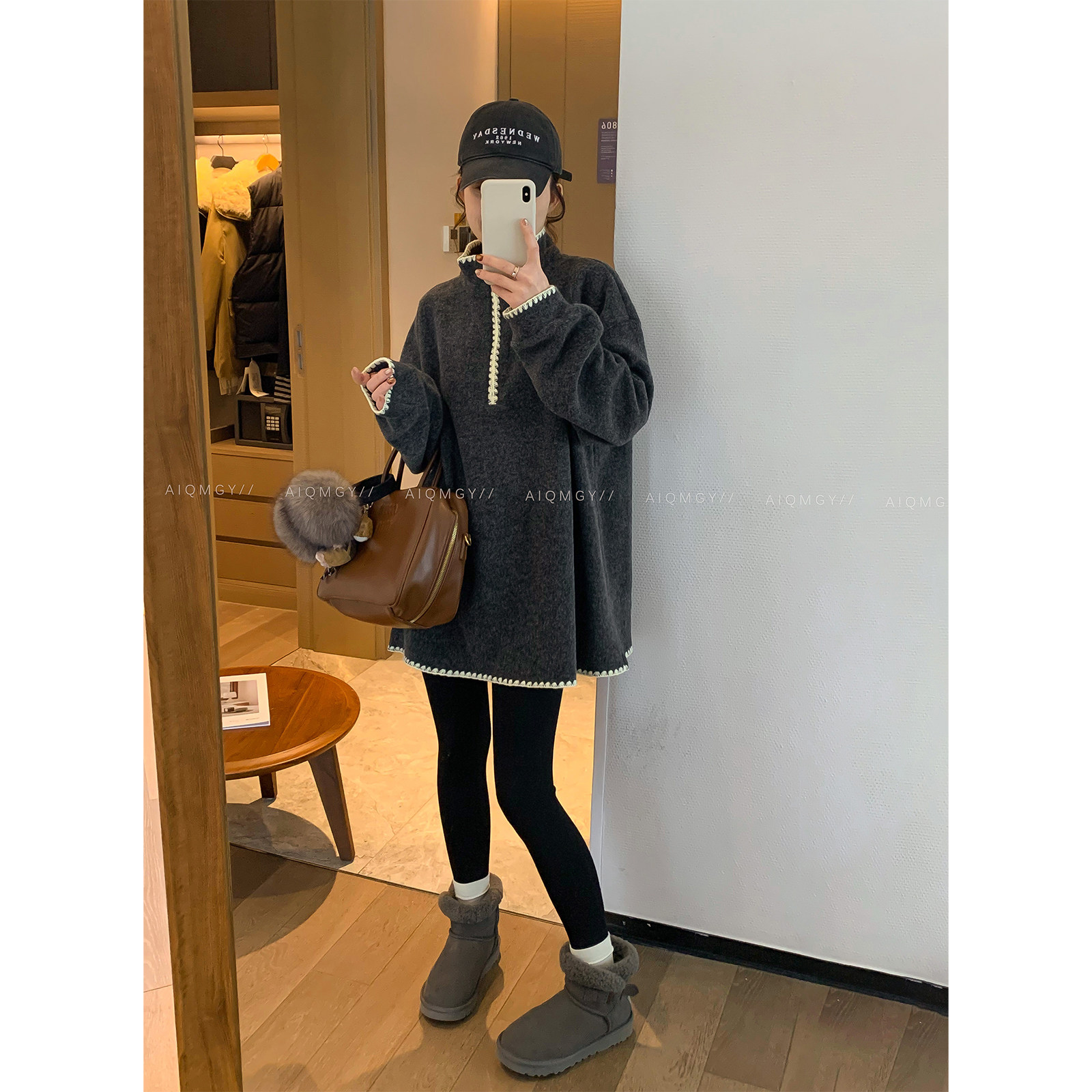 爱情魔鬼鱼拼色拉链立领针织衫