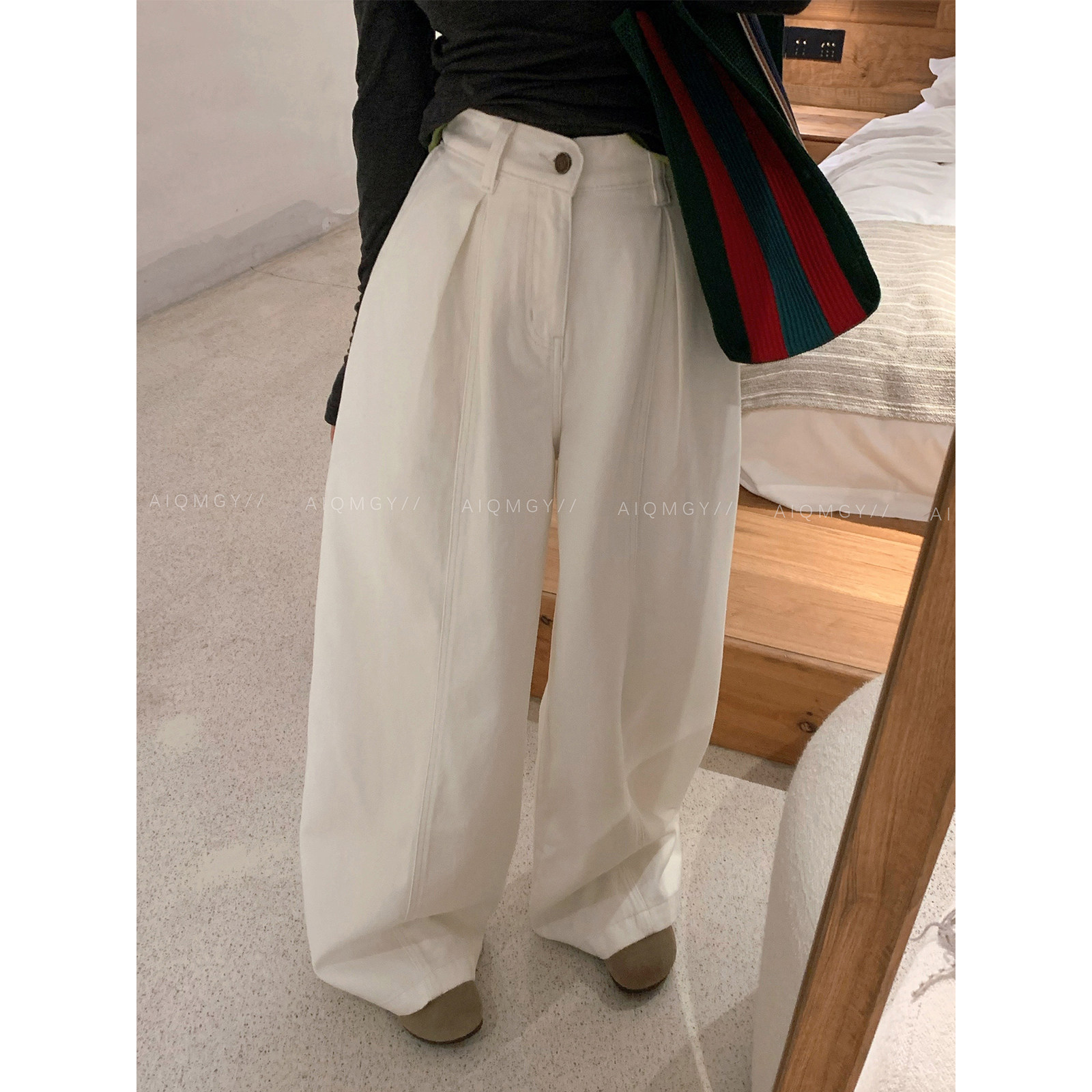 爱情魔鬼鱼 白色高腰百搭牛仔裤女2025秋冬新款宽松显瘦阔腿长裤,女装/女士精品,牛仔裤,淘宝优惠券,粉丝福利购,淘宝优惠卷