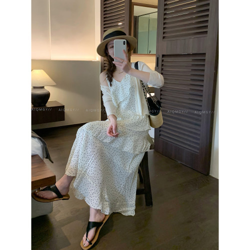 爱情魔鬼鱼 时尚两件套装女2026夏季新款波点吊带连衣裙针织开衫