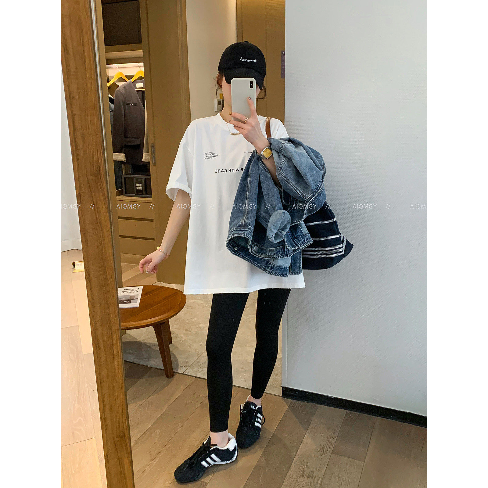 爱情魔鬼鱼 白色五分袖圆领字母印花T恤女2026年春季新款宽松上衣