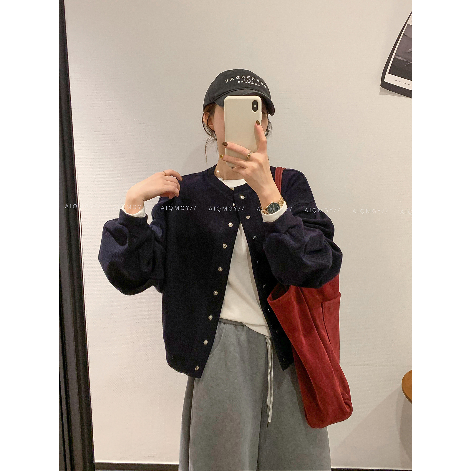 爱情魔鬼鱼 藏蓝色圆领单排扣短外套女2025秋冬新款宽松纯棉上衣