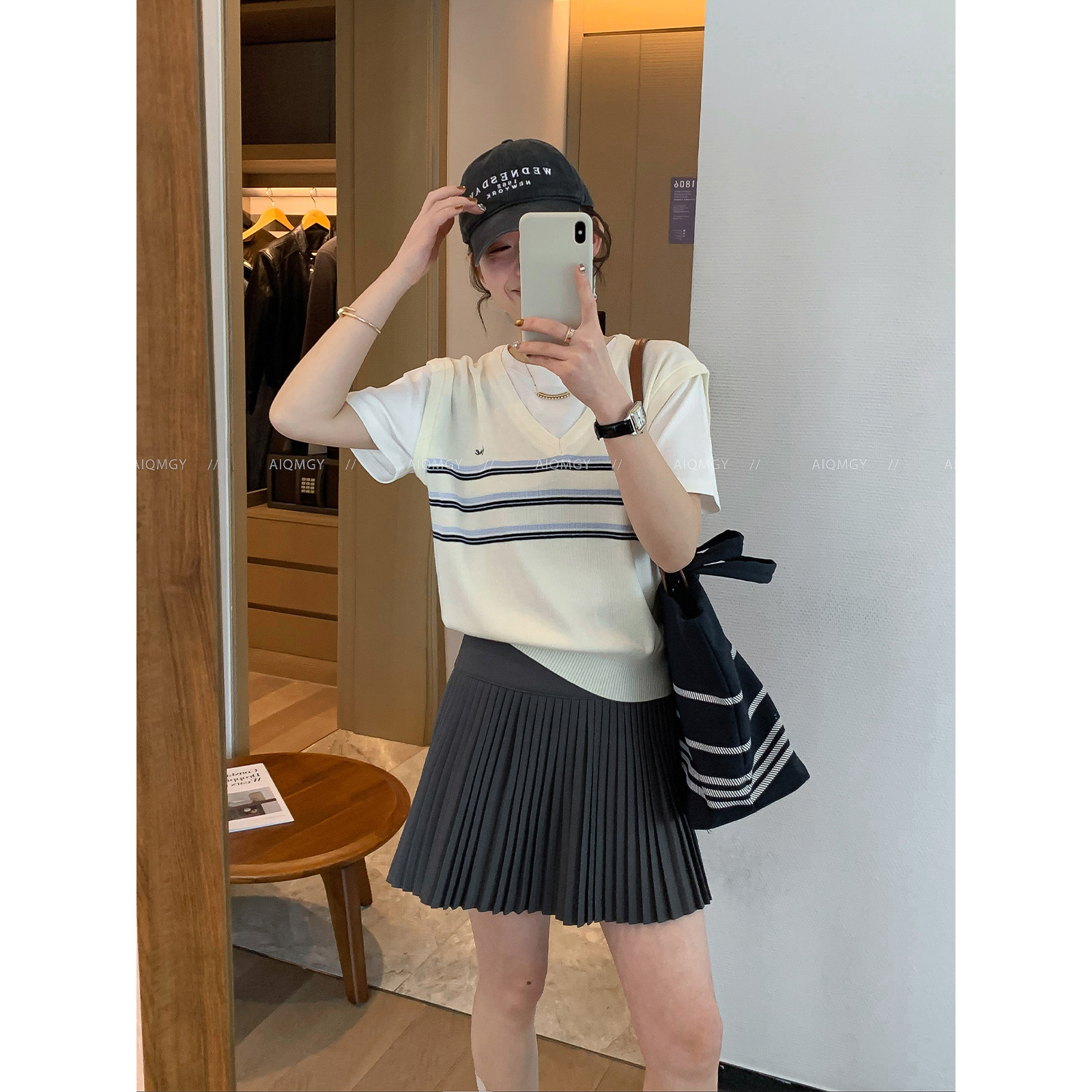 爱情魔鬼鱼 条纹短袖圆领假两件针织衫女2026春季新款设计感上衣