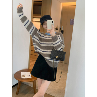 爱情魔鬼鱼 条纹圆领马海毛针织毛衣女2025秋冬新款宽松羊毛上衣