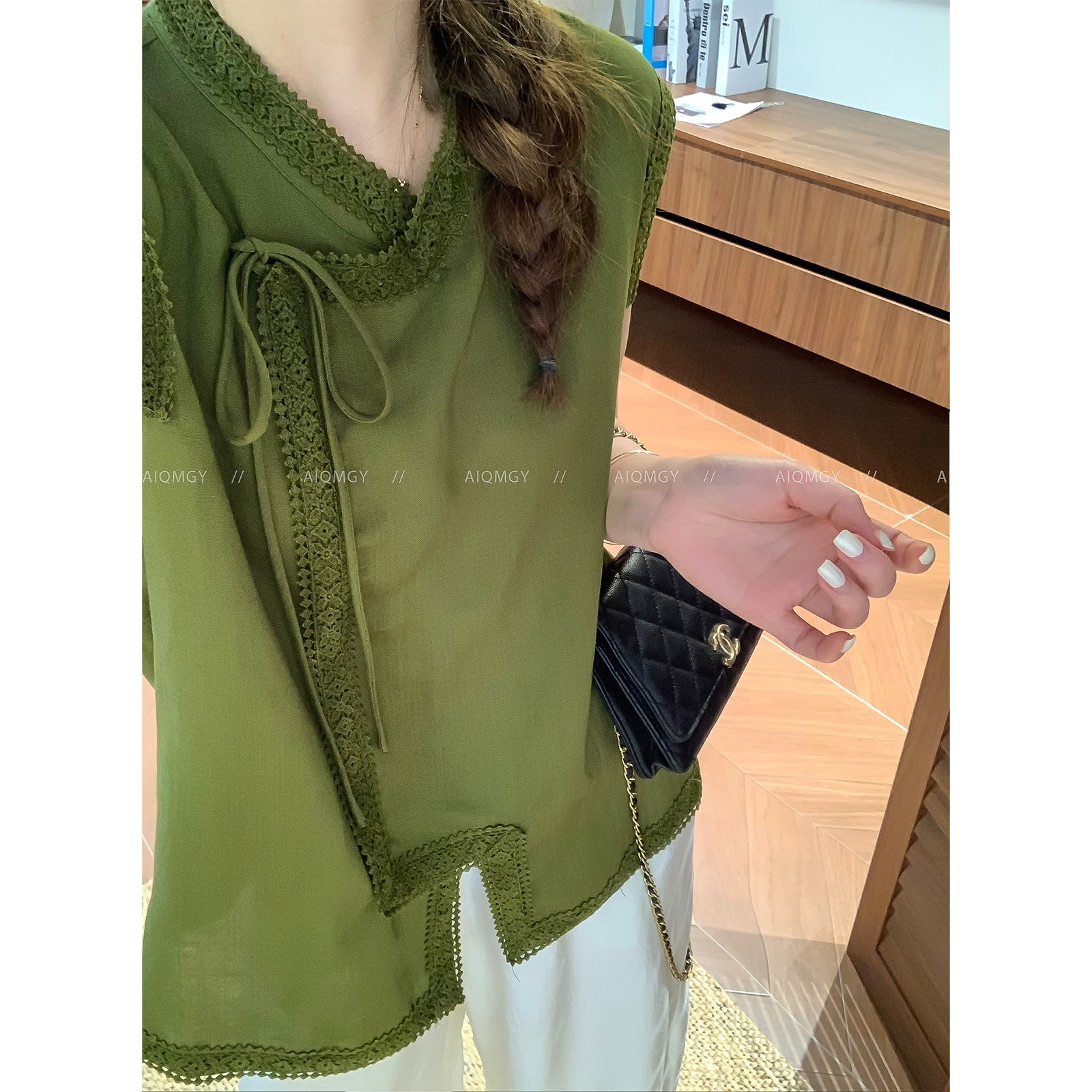 爱情魔鬼鱼 绿色蕾丝边拼接天丝马甲女2026夏季新款亚麻开衫上衣 - 实物图