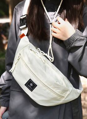 胸包女式轻便徒步登山包防水运动风户外多功能超轻男式斜挎胸包