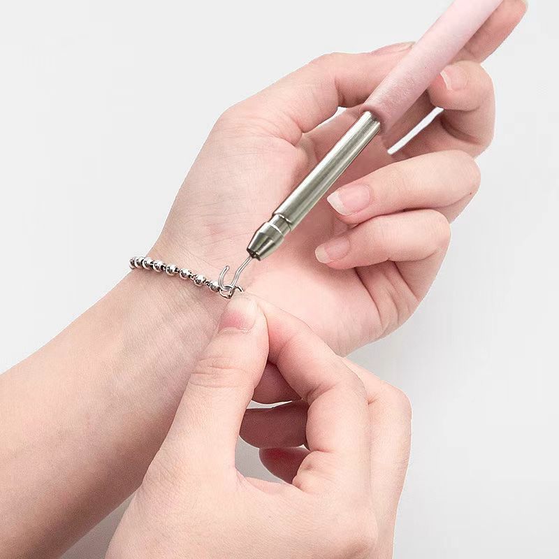 新款手链辅助器女士手腕手链配戴