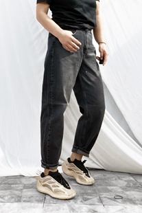 一件7折两件5折复古G家黑灰老爹春秋季 宽松显瘦BF男友九分牛仔裤