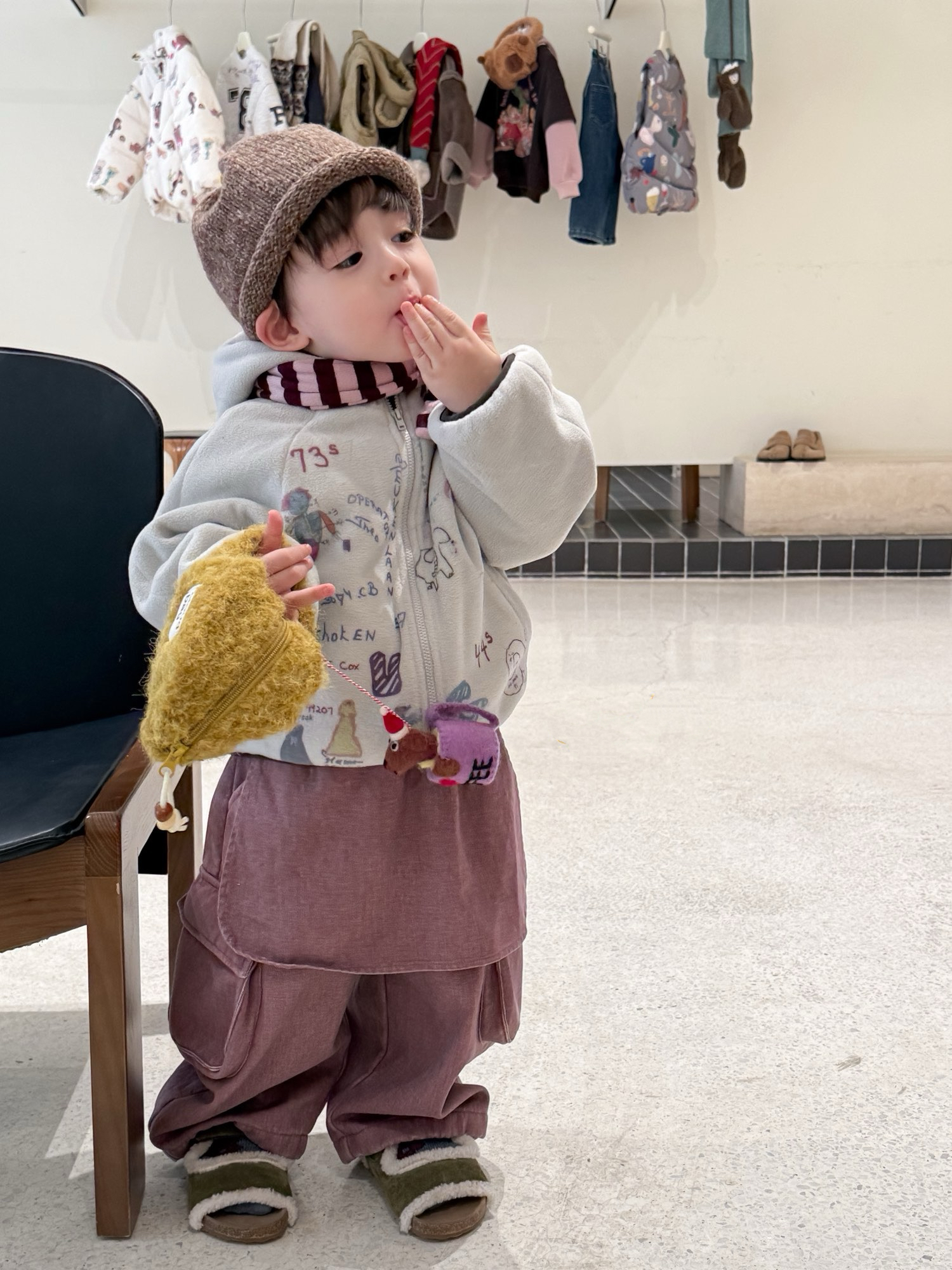 小南瓜韩版童装2025秋冬新品摇粒绒外套涂鸦印花休闲屁帘长裤加绒