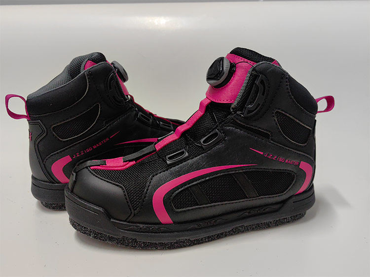 矶战者女士钓鱼鞋防滑透气钢钉女钓手钓鱼鞋
