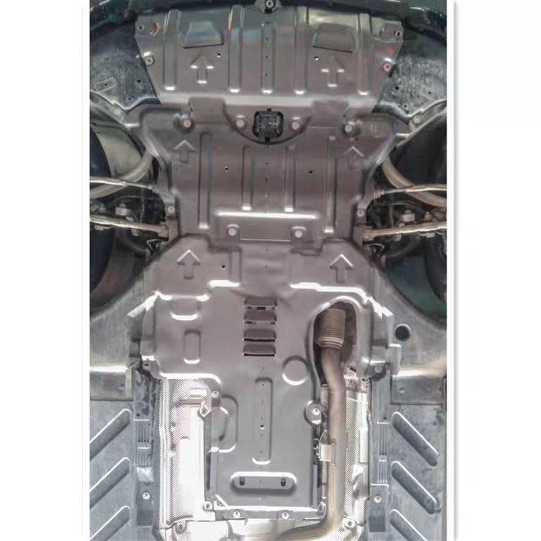 16-19款奔驰E200L运动水箱变速底盘下护板合金锰钢碳钢发动机护板