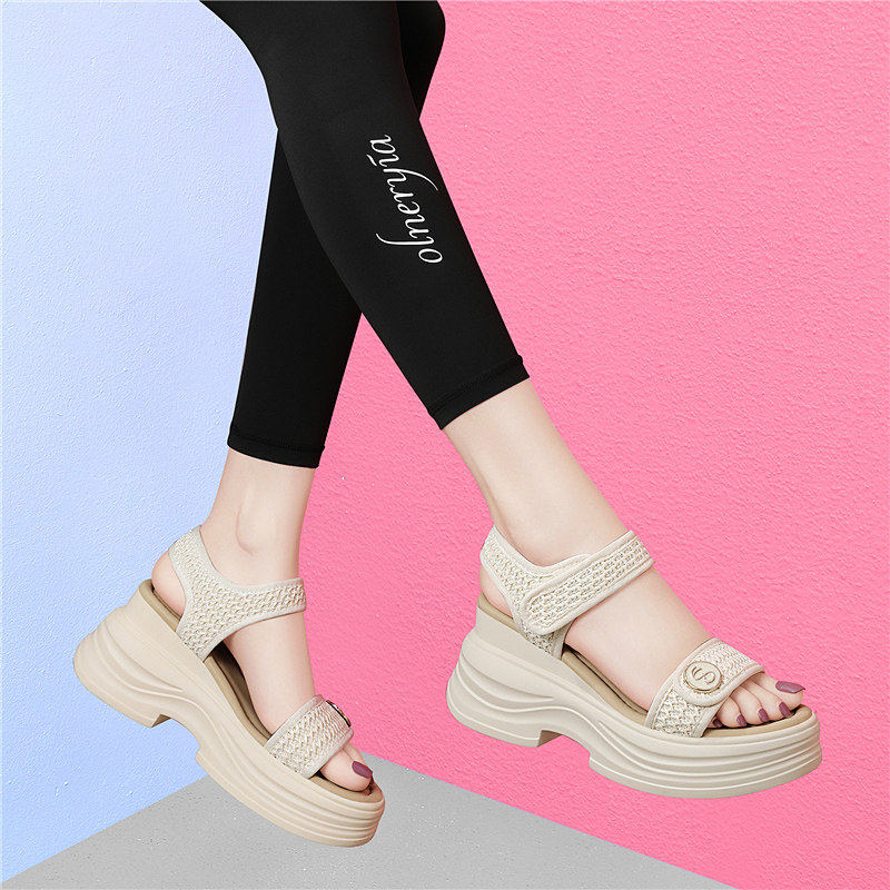 品牌凉鞋女款2026新款夏季厚底松糕增高小个子一字带配裙子高跟鞋