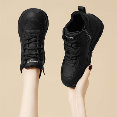 黑色休闲运动鞋女款2025