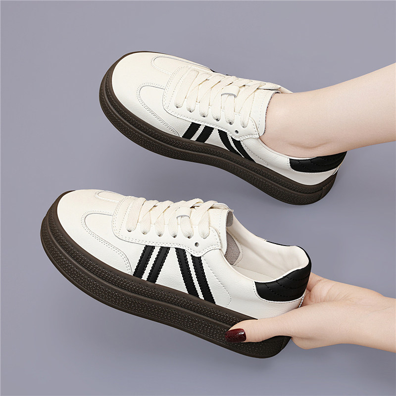 休闲旅游鞋女2025新款秋