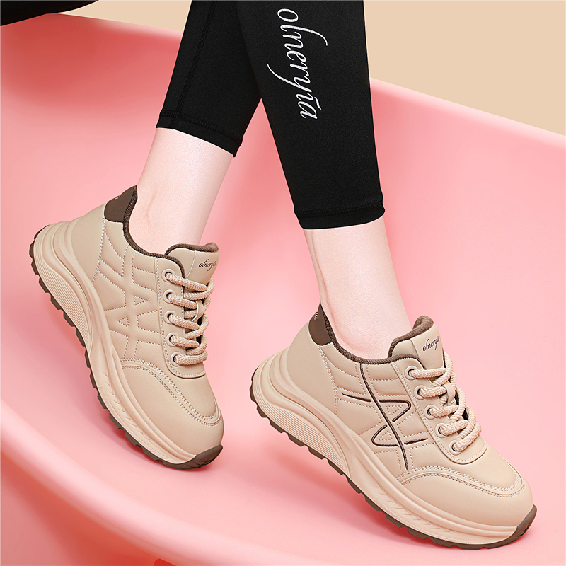 真皮软底老爹鞋女款2025