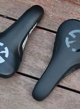 25款 好时光GOODTIMES ARES系列加强版双轨座垫 土坡车动作车款用