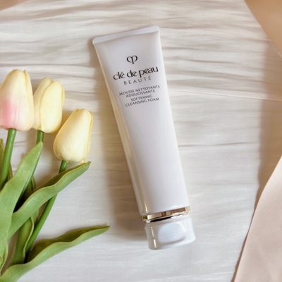 CPB/肌肤之钥新版滋润洁面