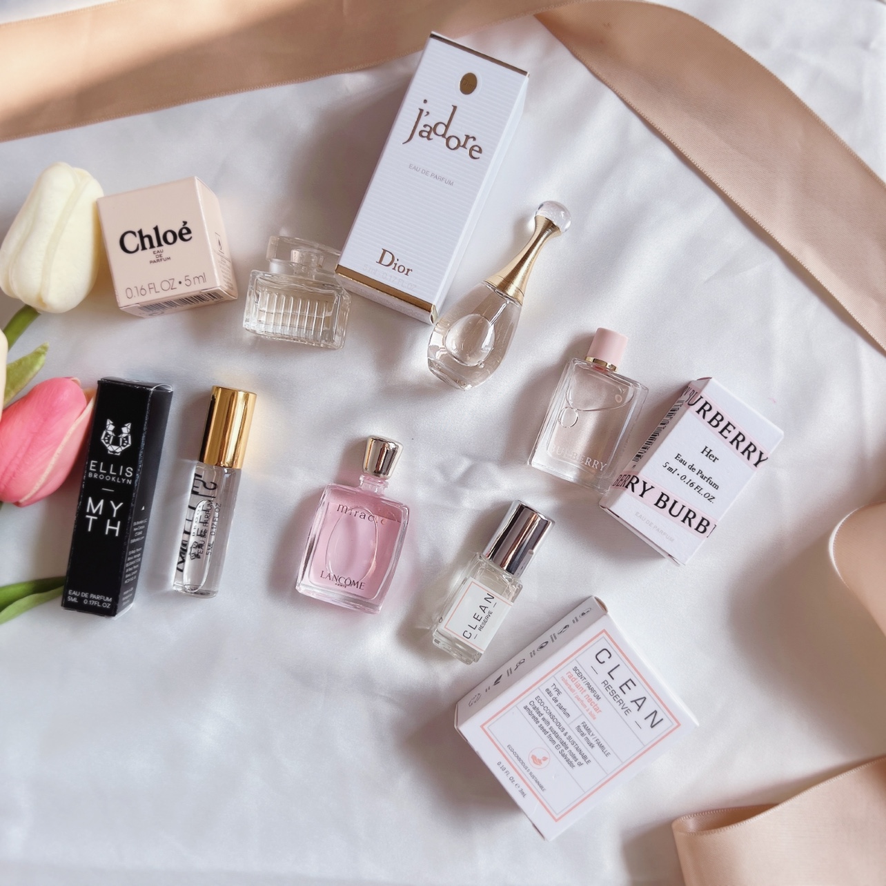 丝芙兰花与她Q香小样真我口红