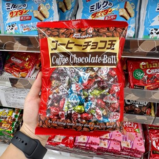 日本直邮高冈咖啡巧克力豆咖啡碎混合巧克力球家庭装115g