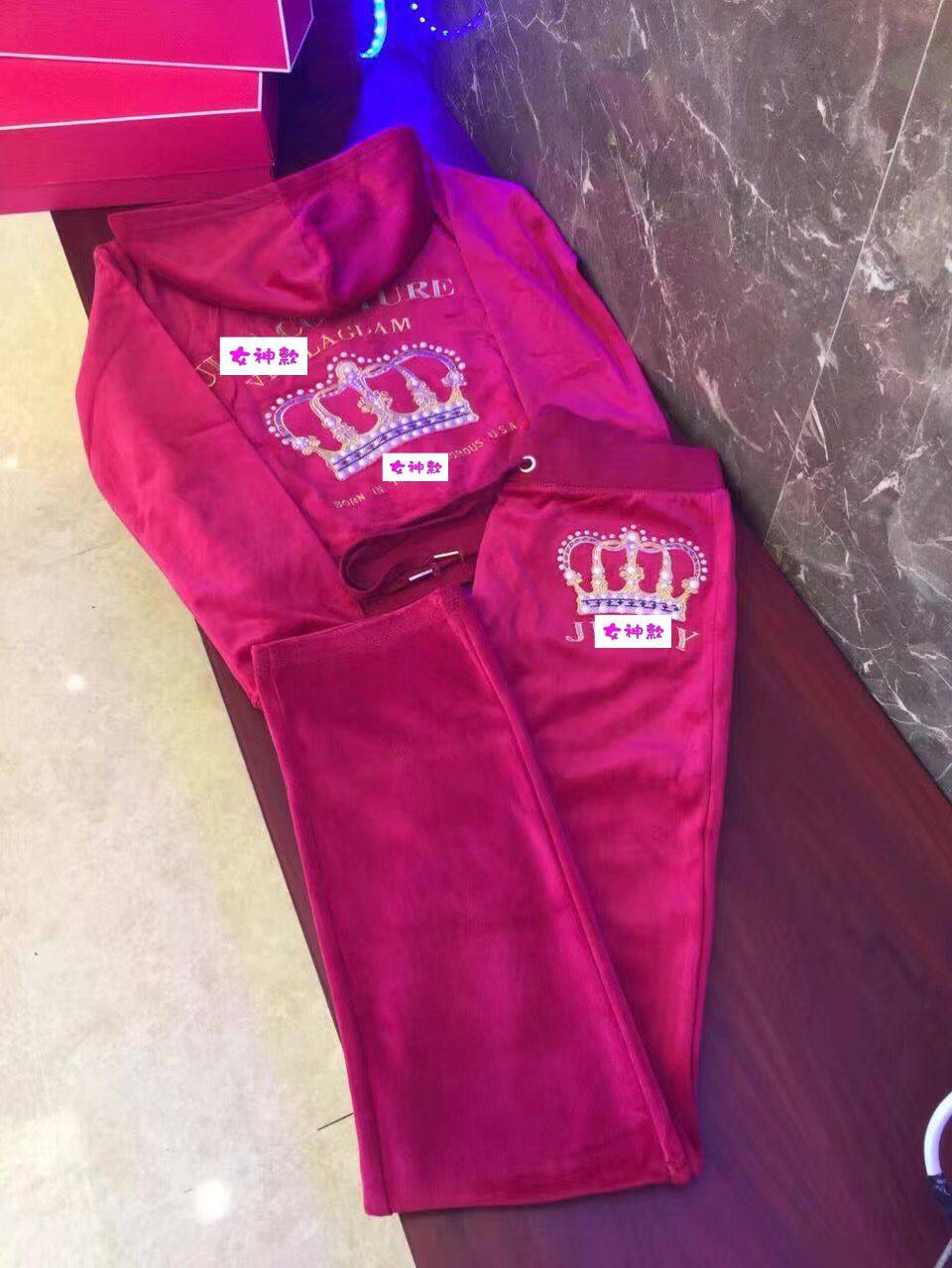 欧版时尚新款春秋女天鹅绒套装女显瘦休闲服两件套潮瑜珈运动套装
