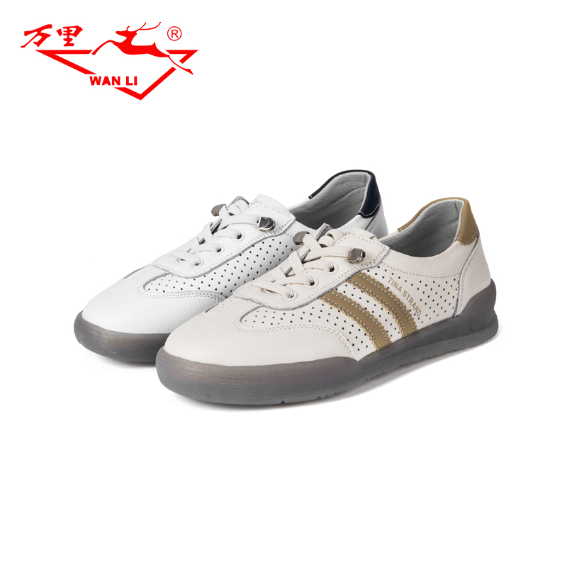 万里新款时尚休闲女鞋舒适平底鞋百搭圆头低帮单鞋BUT2272