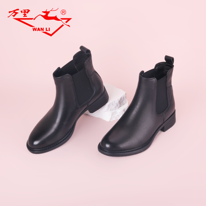 万里新款圆头女靴百搭粗跟真皮短筒靴冬季加绒保暖棉鞋HRT677