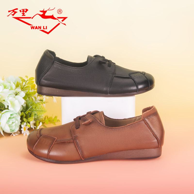 万里休闲单鞋平底圆头真皮女鞋