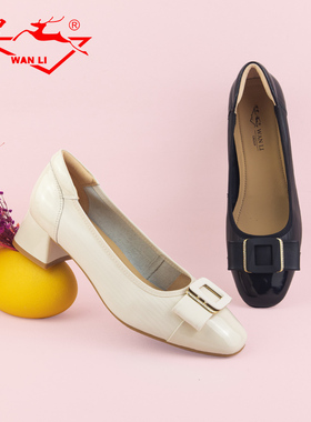 万里新款真皮女鞋舒适休闲鞋百搭粗跟一脚蹬通勤单鞋HMT203