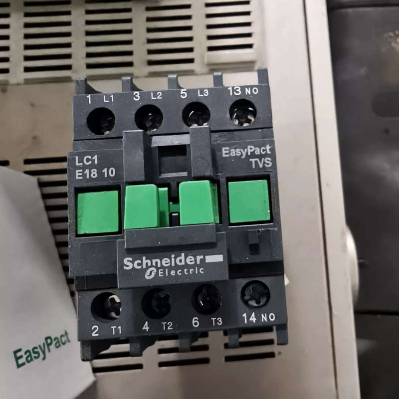 议价施耐德LC1E1810M5N交流接触器，EasyPact T