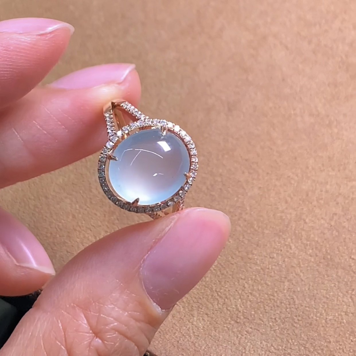 18K金镶嵌天然A货翡翠高冰起光蛋面戒指镶嵌女士戒指南非钻石,珠宝/钻石/翡翠,戒指/指环,淘宝优惠券,粉丝福利购,淘宝优惠卷